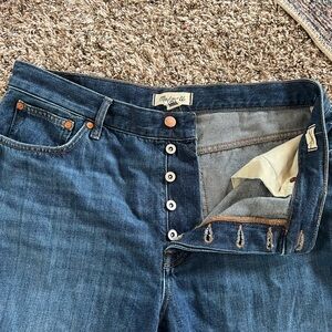 Madewell Women's Dark Blue darted barrel leg jeans